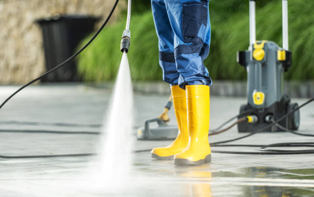 Best Deck Cleaning Services  in Crooksville, OH